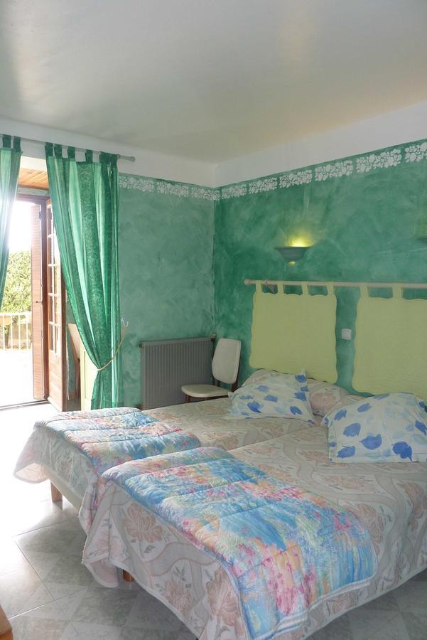 Hotel Font De Lauro Saumane-de-Vaucluse Bagian luar foto